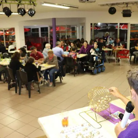 مكان تخييم Mobil Avec Terrasse A - Api-1-52-407 Brétignolles-sur-Mer