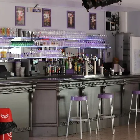 Campsite Mobil Avec Terrasse A - Api-1-52-407